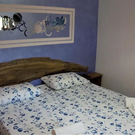 Donna Maja Bed & Breakfast