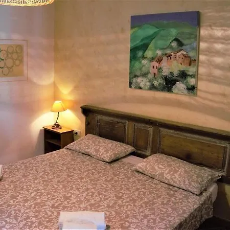 Donna Maja Alojamento de Acomodação e Pequeno-almoço San Severino